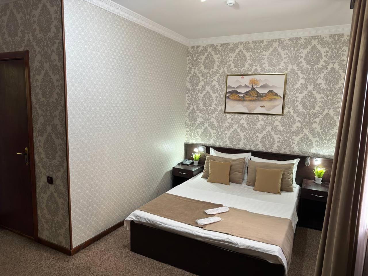 Arda Palace Hotel Tashkent Ngoại thất bức ảnh